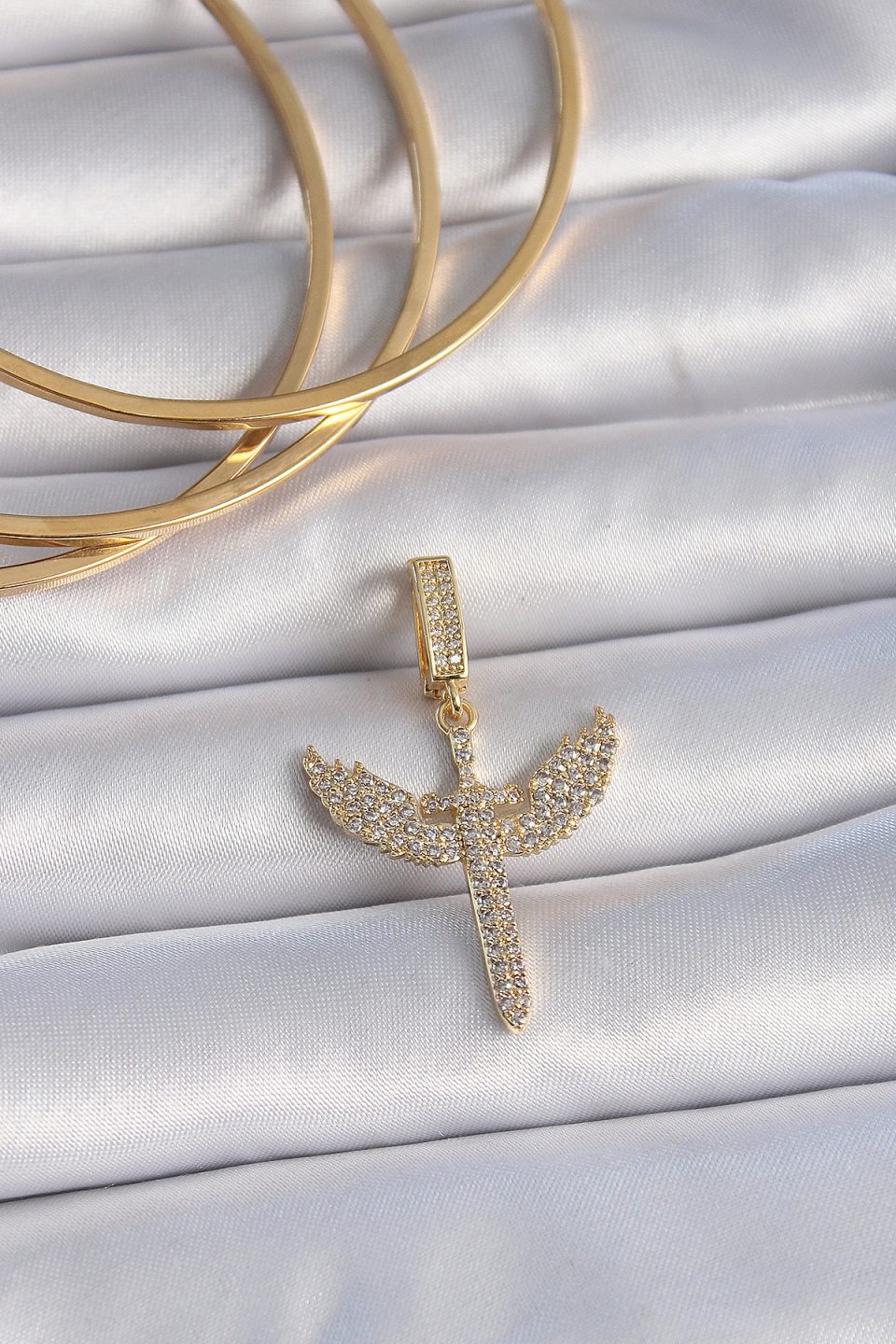 Shekka Pirinç Gold Renk Zirkon Taşlı Mikail Model Ajda Charm