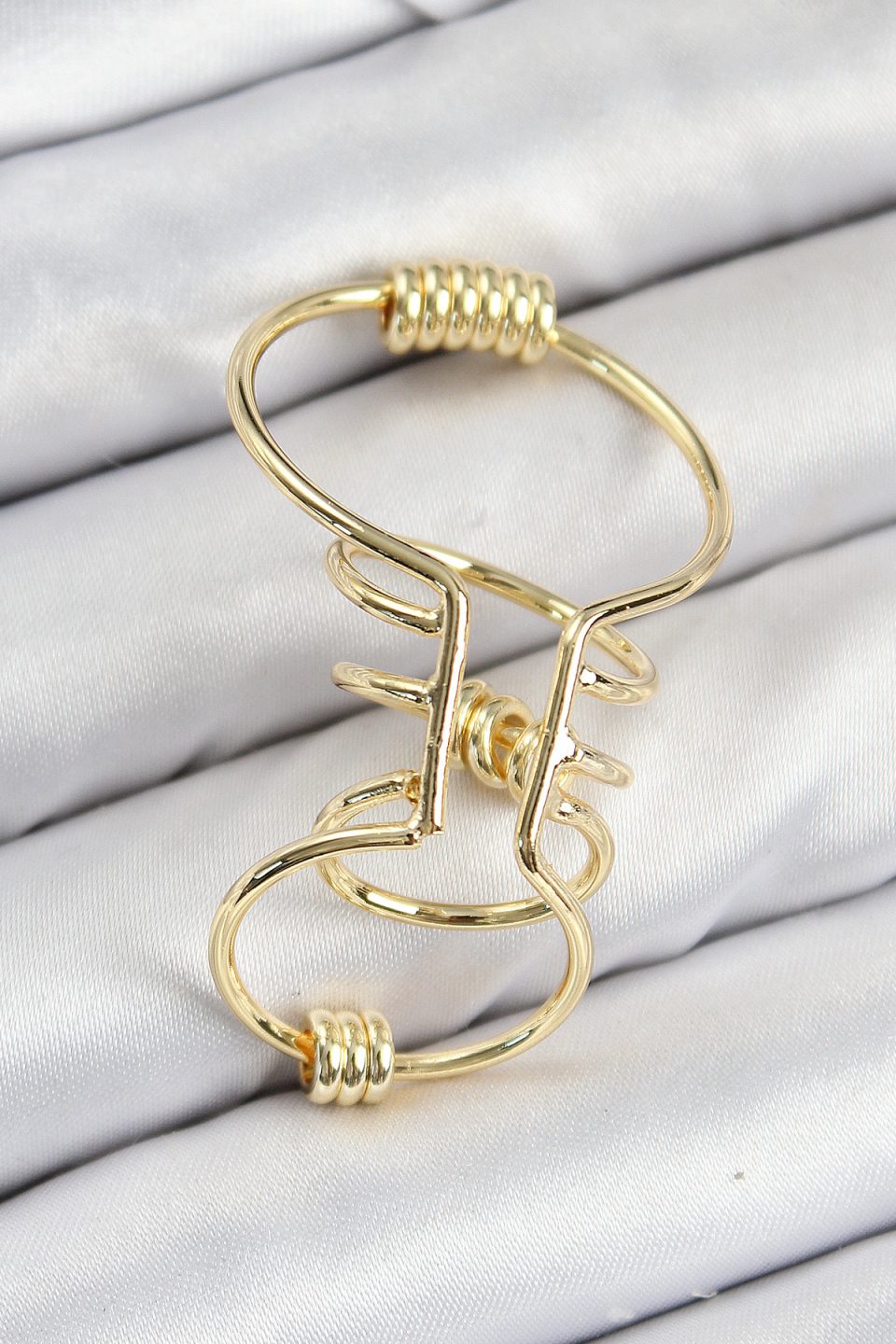 Shekka Pirinç Halkalı Model Gold Renk Kıkırdak Küpe — görsel 2