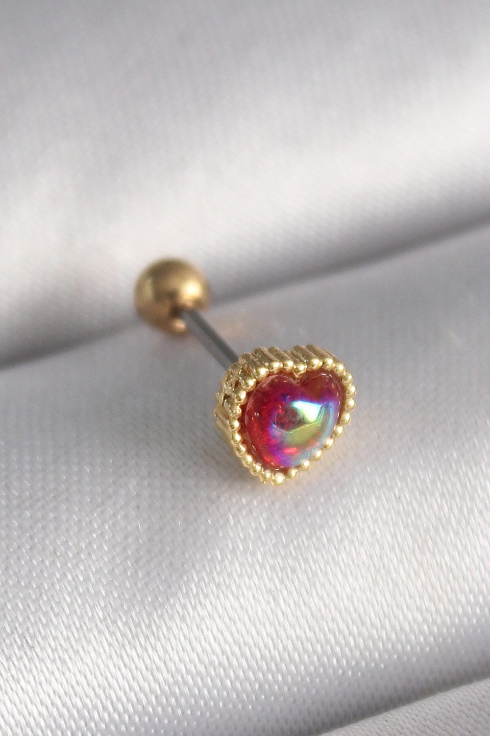 Shekka 316L Çelik Gold Renk Kırmızı Mineli Kalp Tragus Piercing